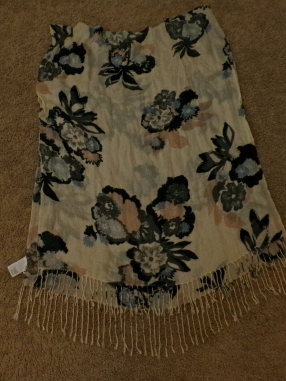 H&M Floral Fringe Wrap Scarf Shawl – One Size - Picture 2 of 4